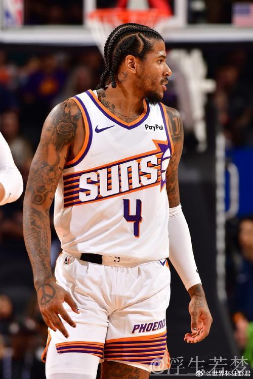 杰伦·格林狂砍33分，火箭横扫太阳